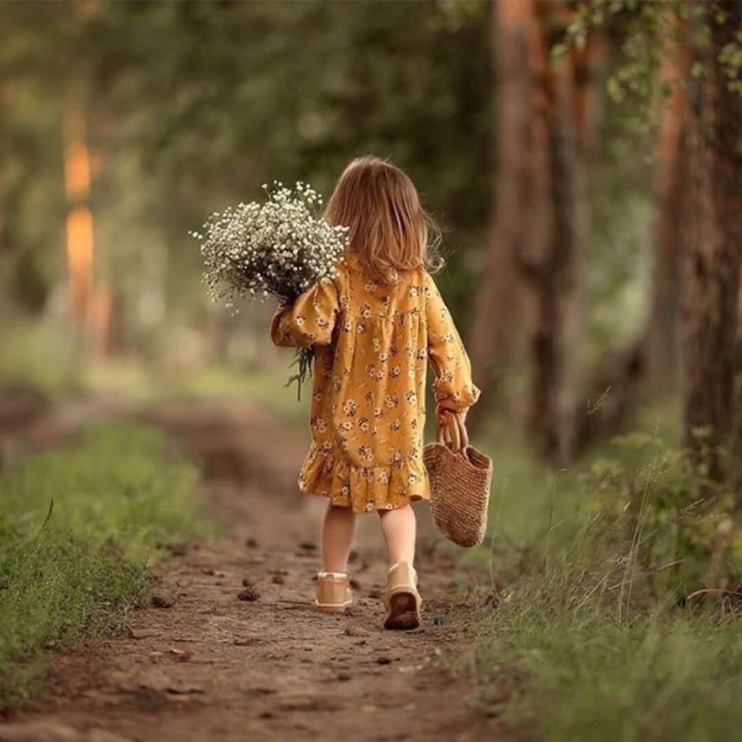 Découvrez la naturopathie pour bébé et enfant : consultations spécialisées pour des soins naturels, alimentation saine et bien-être holistique. Offrez à vos enfants une santé optimale grâce à des méthodes douces et efficaces aux environs de Douai, Arras, Lens, Hénin-Beaumont, Orchies, Somain et Valenciennes