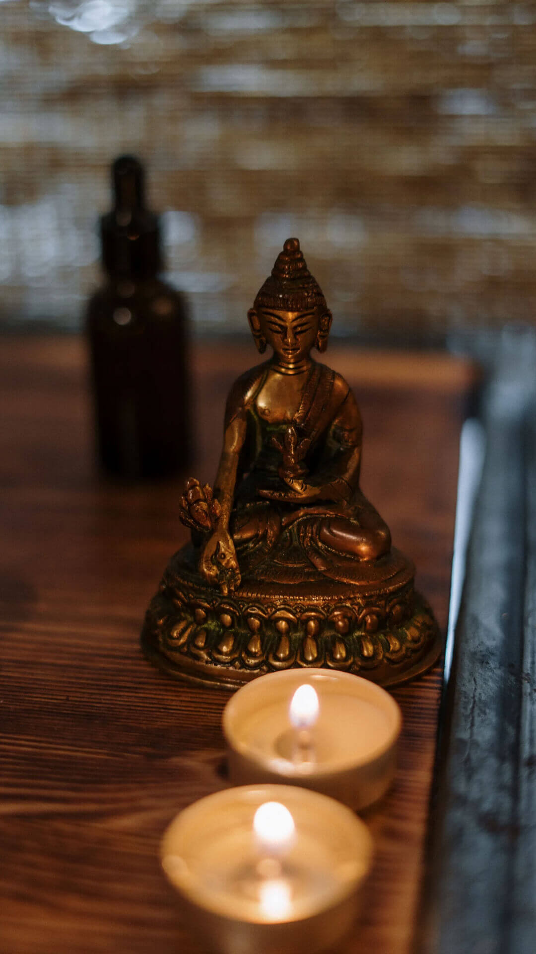 Ambiance zen et apaisante évoquant le massage bien-être pour enfants, moment de détente et de confiance proposé par une praticienne masseuse dans le Nord-Pas-de-Calais
